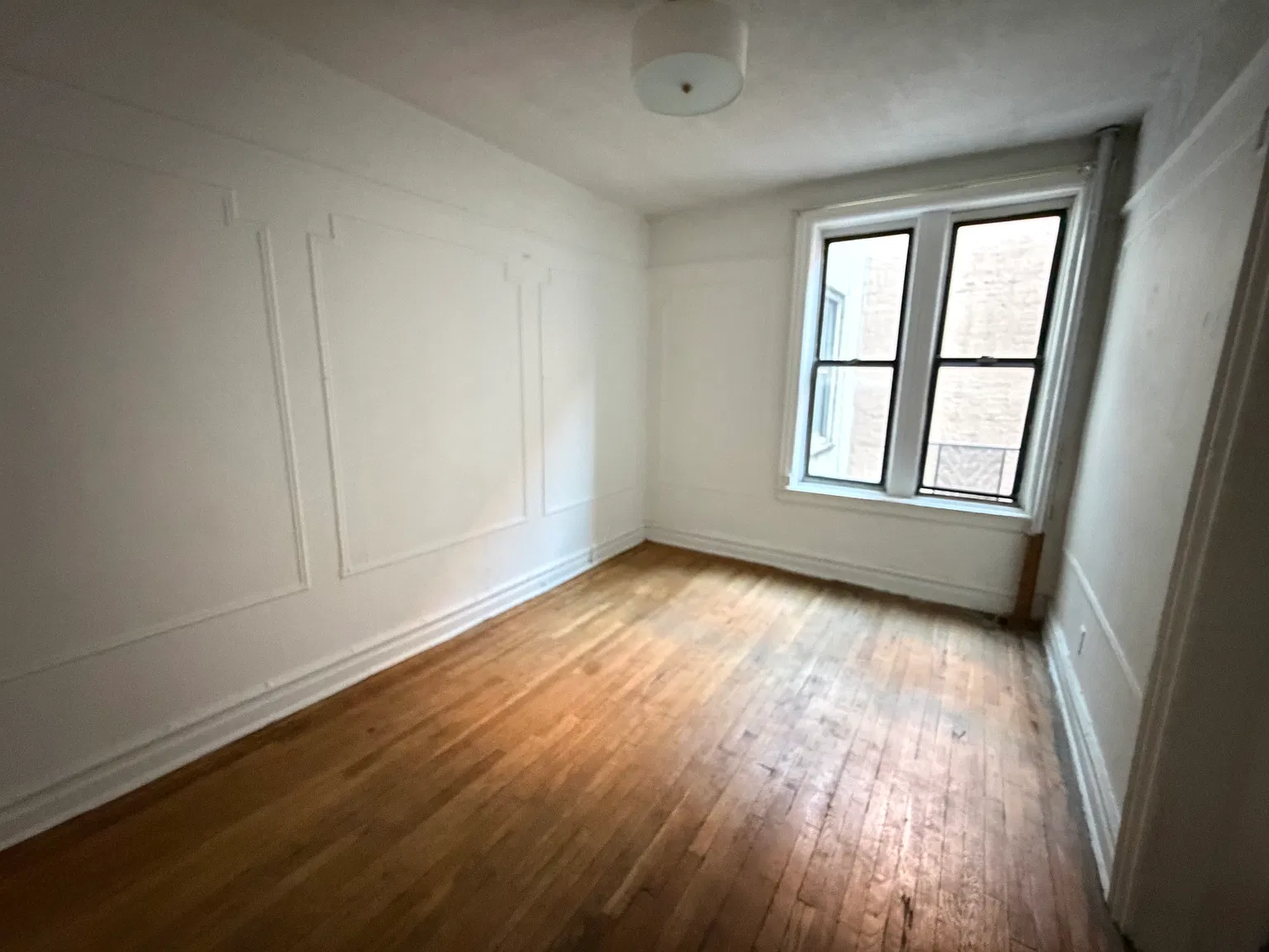 246 Cornelia Street — Photo 2