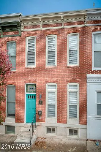 118 W Clement St photo 1