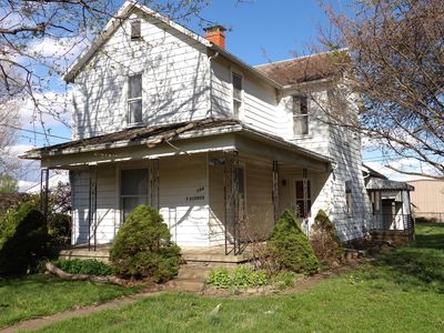 104 S Pierce Ave, Lancaster, OH, 43130