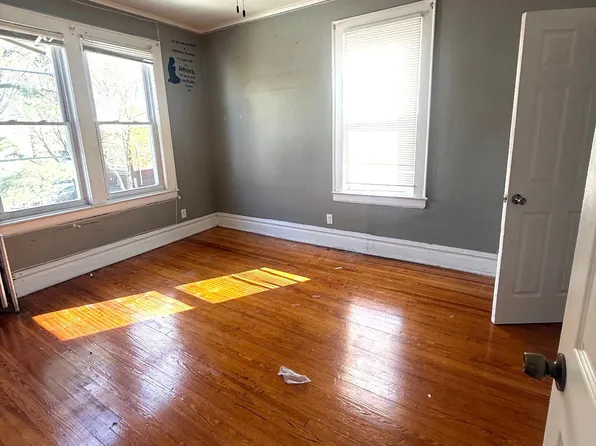 988 Stuyvesant Ave #2R, Irvington, NJ 07111