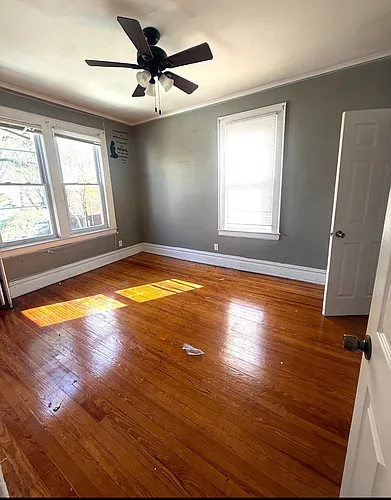 988 Stuyvesant Ave #2R Photo 1