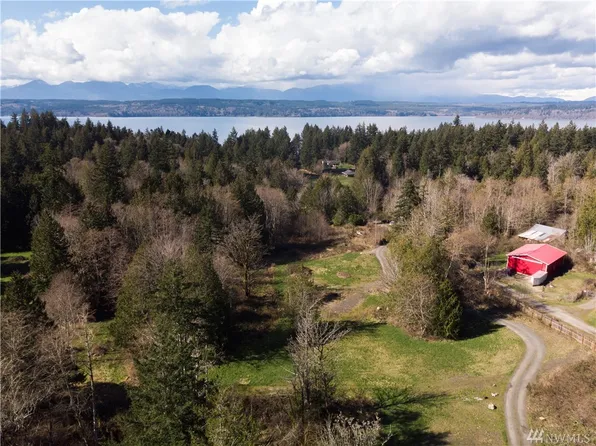 2373 NW Seahorse Way, Poulsbo, WA 98370