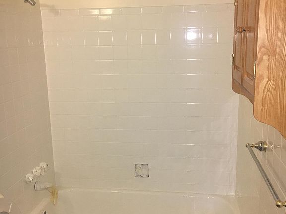 Full bath