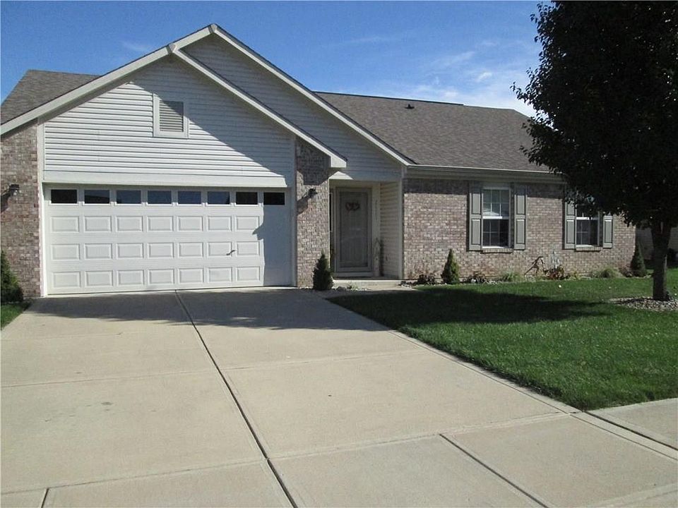 1st image of 2427 Foxtail Dr