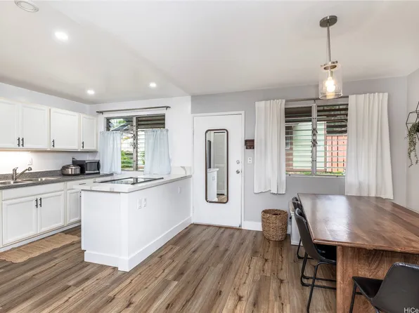 94-1442 Lanikuhana Ave APT 448, Mililani, HI 96789
