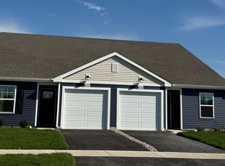 575 Petry St, Hebron, IN 46341