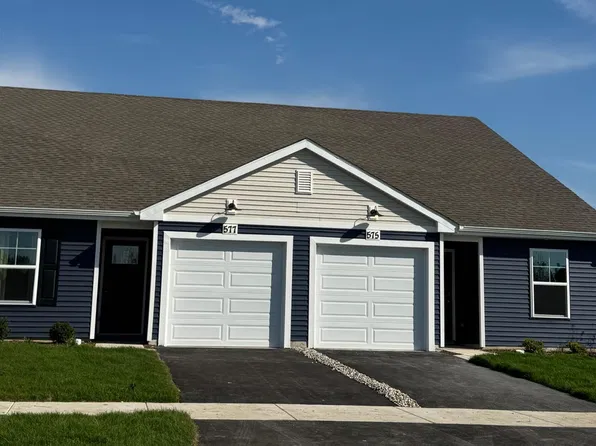 575 Petry St, Hebron, IN 46341