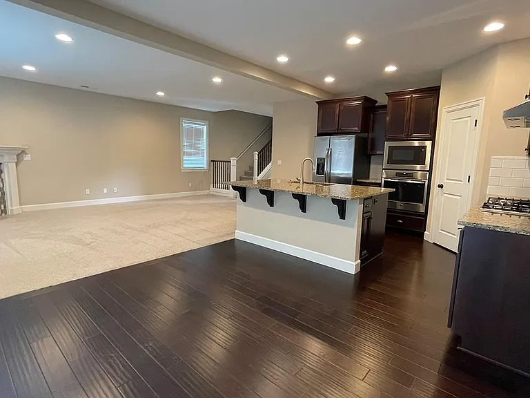 7443 NW Oakfern Dr — Photo 10