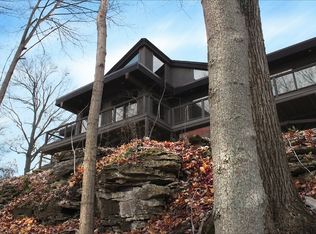 5100 Goodrich Rd, Clarence, NY 14031