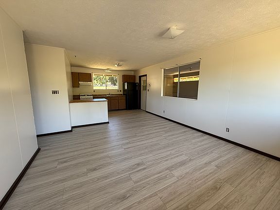2nd image of 185 Mokuahi St