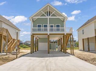 973 Alberdie Dr, Crystal Beach, TX 77650