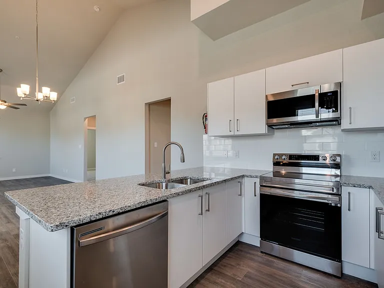 750 Fallow Dr — Photo 8