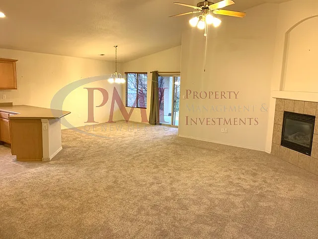 4386 Kachina Canyon Rd — Photo 2