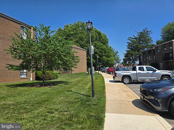 2nd image of 3204 Spartan Rd APT 10