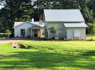 110 Hanging Moss Ln, Madison, MS 39110