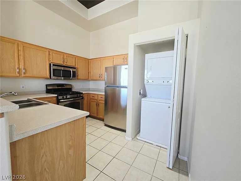 700 W Carnegie St #222 — Photo 6