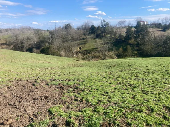 1026 Crowe Ridge Rd, Winchester, KY 40391