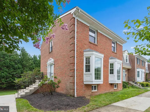 1151 Jeffrey Dr, Crofton, MD 21114