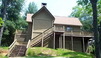 560 Chalet Village Ln #560