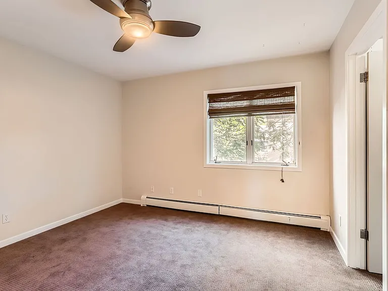 1529 Spruce St #7 — Photo 12