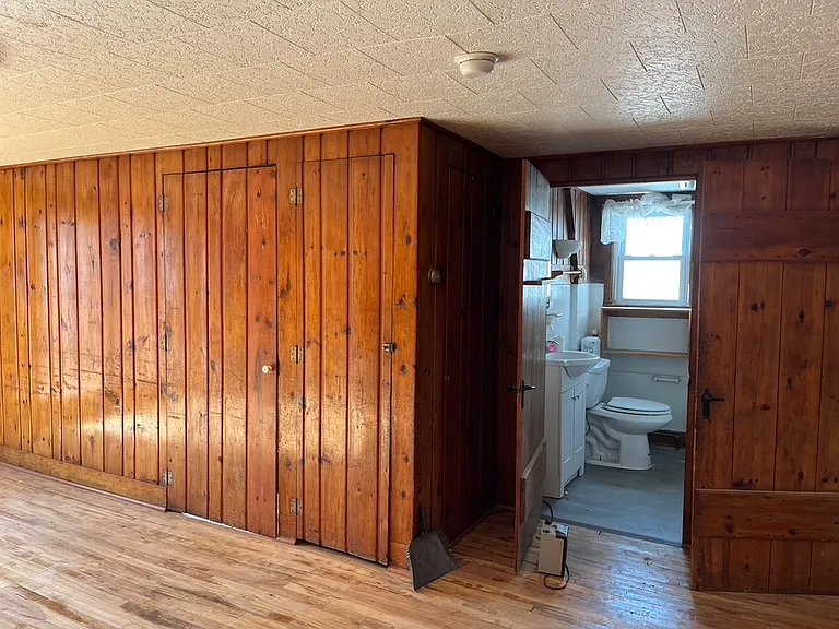 2210 Ellis Hollow Rd #A — Photo 3