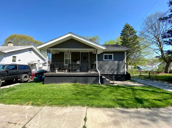 1124 W Cushing St, Decatur, IL 62526