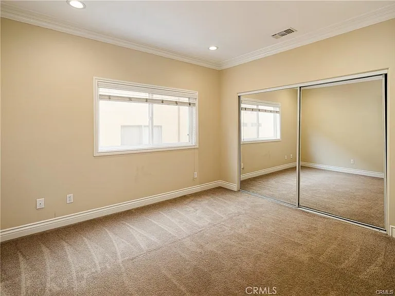 14026 Lemoli Ave — Photo 24