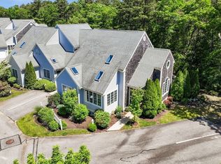 62 Gold Leaf Ln UNIT 62, Mashpee, MA 02649