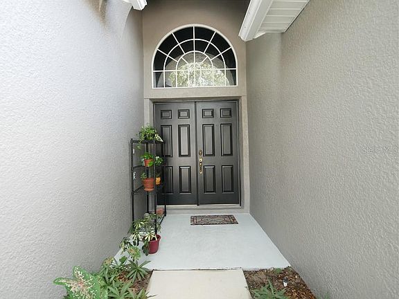 4th image of 8016 Arcadian Ct