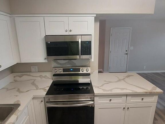 5th image of 5421 E Dallas St