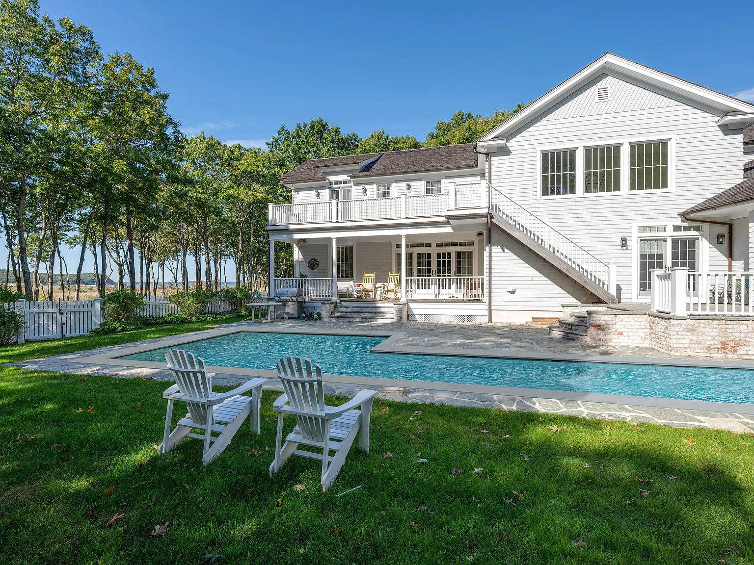 A grand East Hampton rental with incomparable views available now — Photo 2