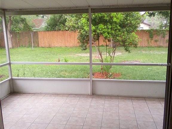 5th image of 1083 Shepherd Ave