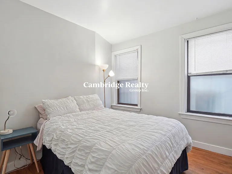 20 Symphony Rd #2T — Photo 9