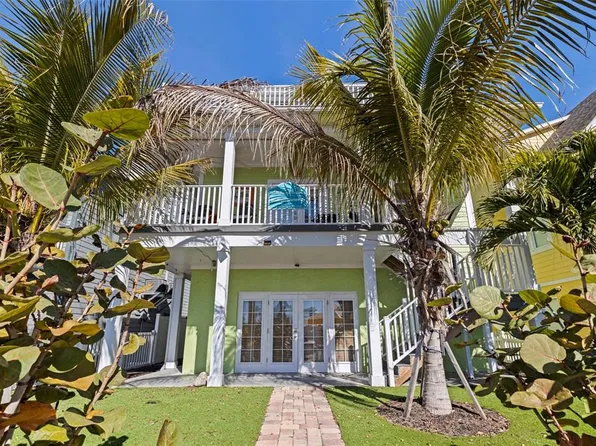 5429 Essex Ave S, Gulfport, FL 33707