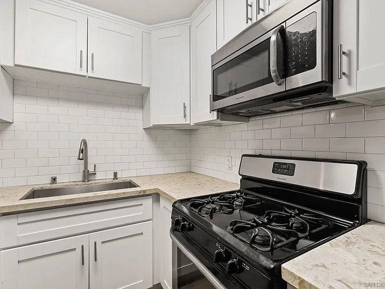 1621 Hotel Cir S #E130 — Photo 2