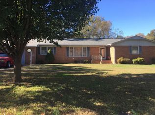 1903 Berkshire Dr, Gastonia, NC 28052