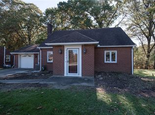 5209 Glenwall Dr, Aliquippa, PA 15001