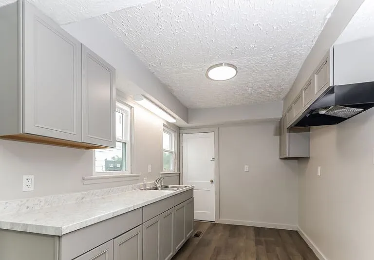 1605 S Yellow Springs St — Photo 7