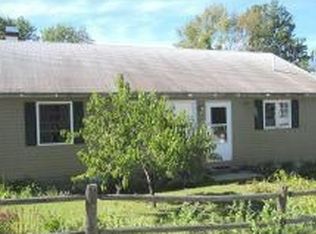 5 High St, Hillsboro, NH 03244