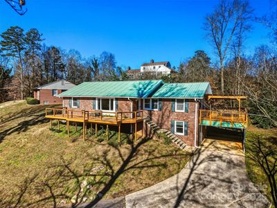 6294 Southlake Dr, Hickory, NC, 28601