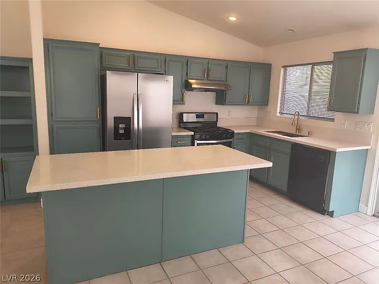 9725 Pima Point Ave — Photo 8
