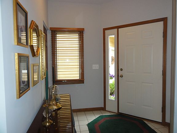 3rd image of 39810 N Long Dr