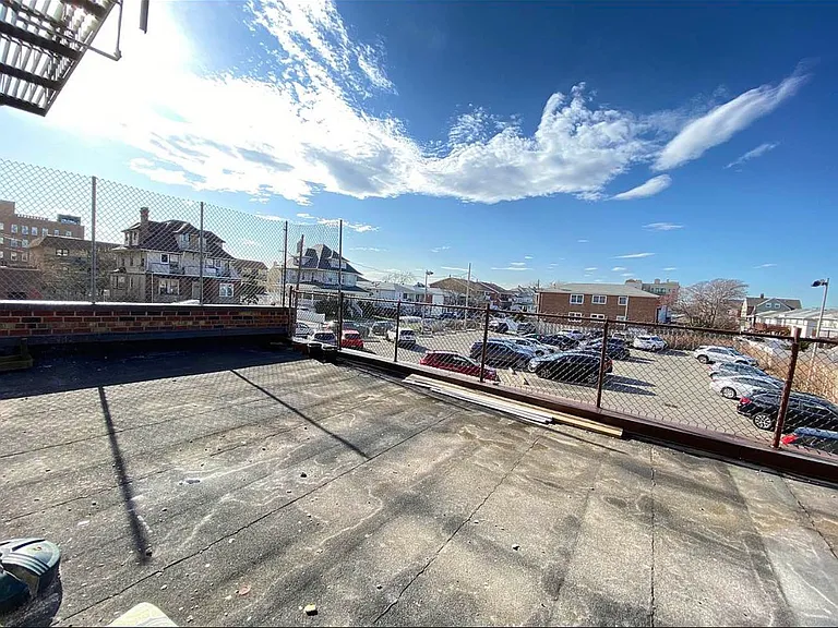 123-10 Ocean Promenade #2M — Photo 5