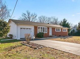 12801 Jones Ln, Waldorf, MD 20602