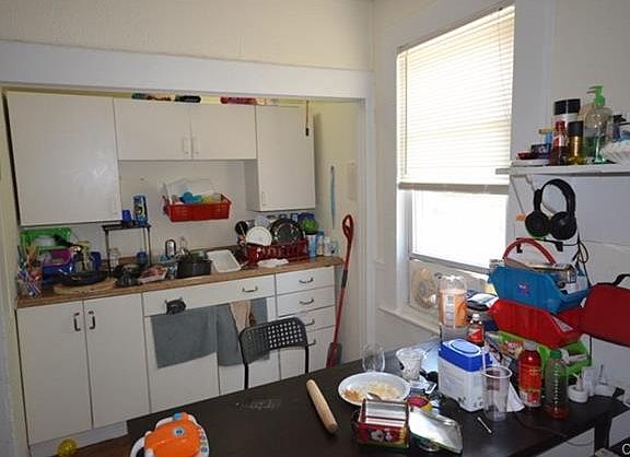 3rd image of 459-463 Poplar St