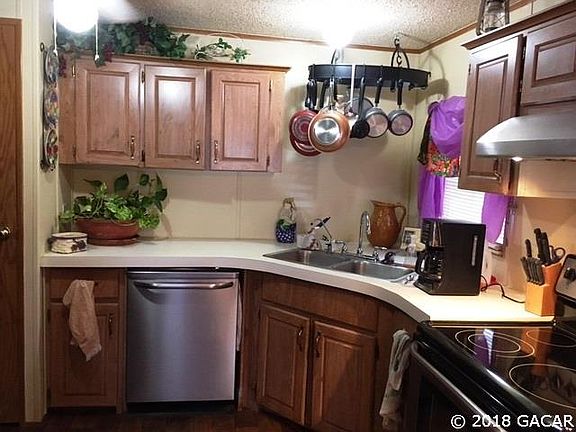 5th image of 169 SW Hicks Ct