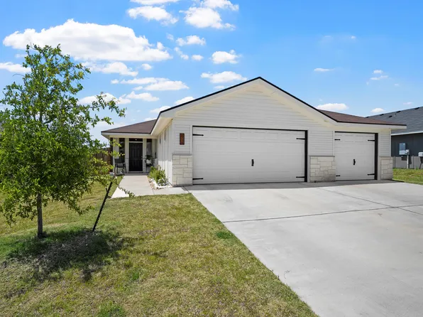 826 Freedom Cir, Nolanville, TX 76559