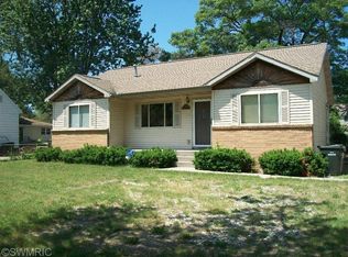 479 Erickson St, Muskegon, MI 49442