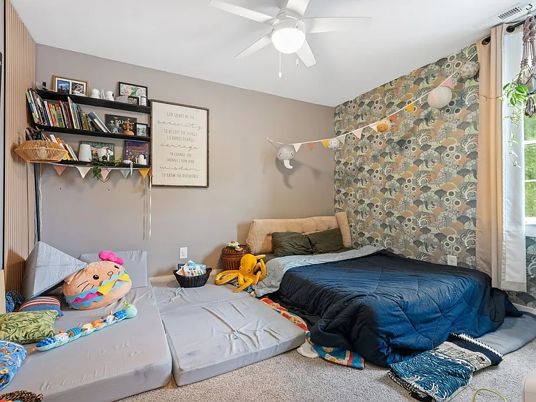 1108 Holloway St — Photo 17