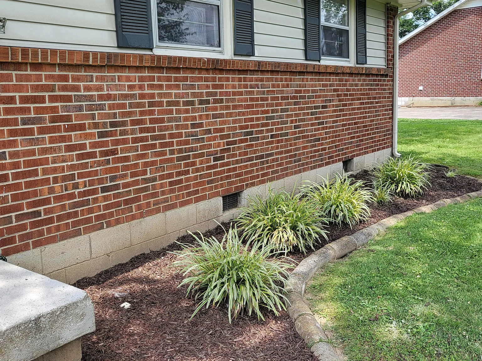 3 bed, 1275 sqft, $1,900 — Photo 4